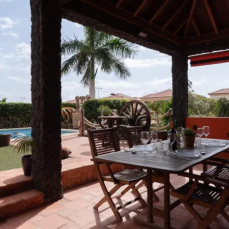 Karat Kanaria * Costa Adeje (Tenerife)