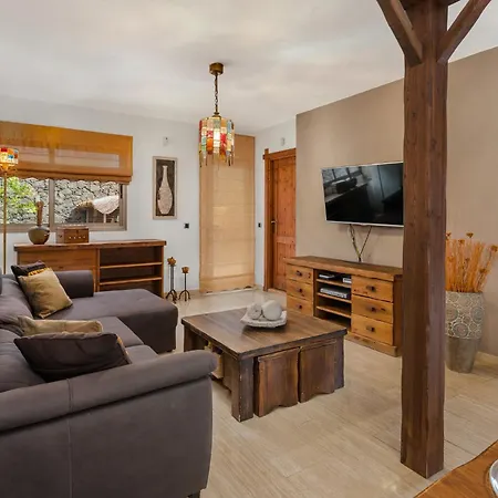 Karat Kanaria Вилла *