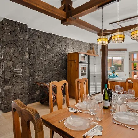 Villa Karat Kanaria Costa Adeje (Tenerife)